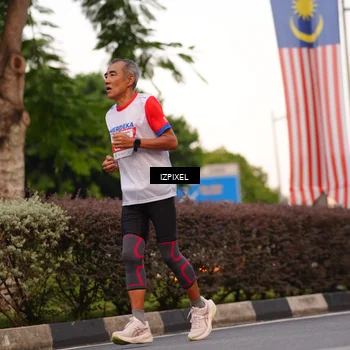 Runner Photo 4693108