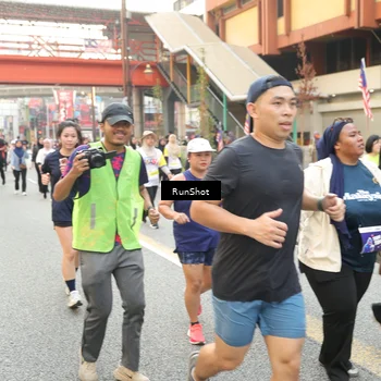 Runner Photo 4693146