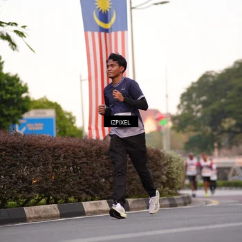 Runner Photo 4693211
