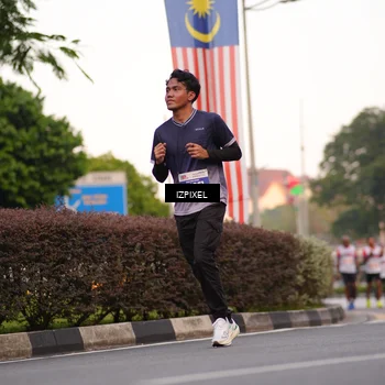 Runner Photo 4693218