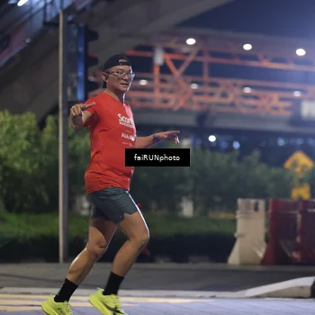 Runner Photo 4693304