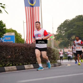 Runner Photo 4693319