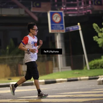 Runner Photo 4693346