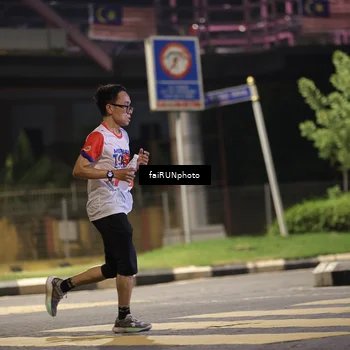 Runner Photo 4693373