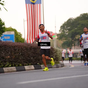 Runner Photo 4693414