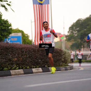 Runner Photo 4693429