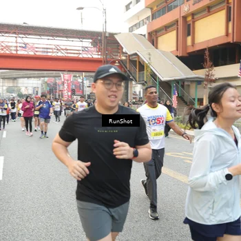 Runner Photo 4693490