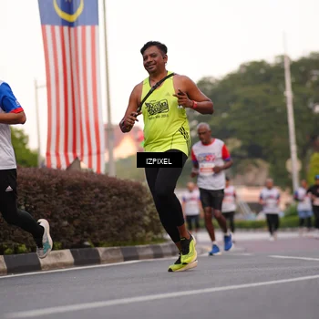 Runner Photo 4693496