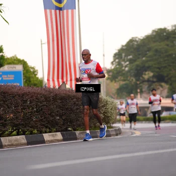 Runner Photo 4693516