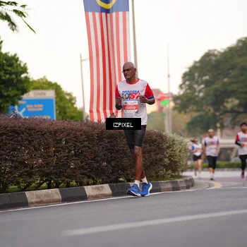 Runner Photo 4693531