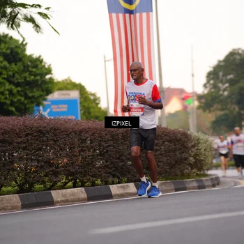 Runner Photo 4693552