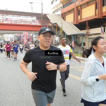 Runner Photo 4693581