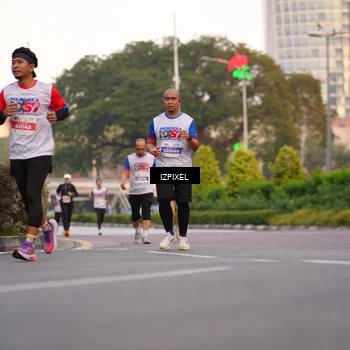 Runner Photo 4693647
