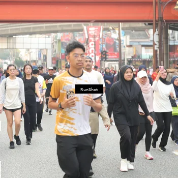 Runner Photo 4693657