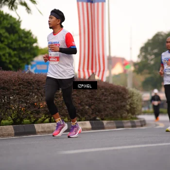 Runner Photo 4693678