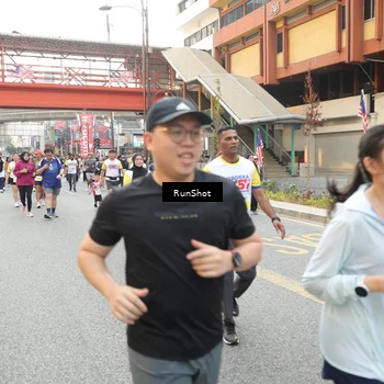 Runner Photo 4693696