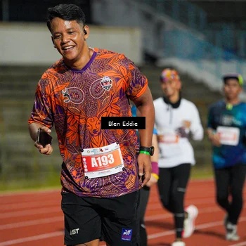 Runner Photo 4693711