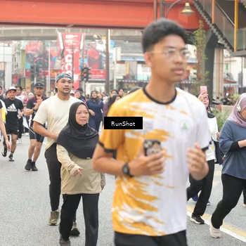 Runner Photo 4693723