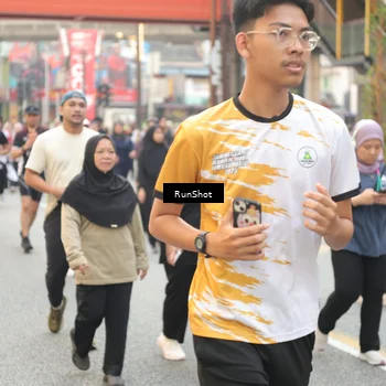 Runner Photo 4693733