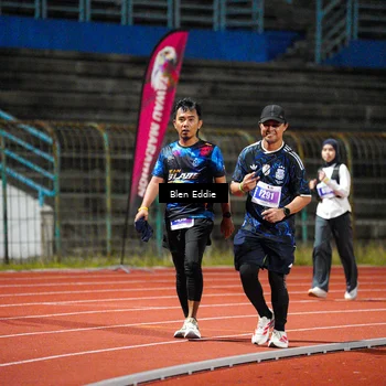 Runner Photo 4693760