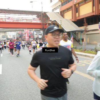 Runner Photo 4693773