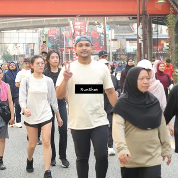 Runner Photo 4693852