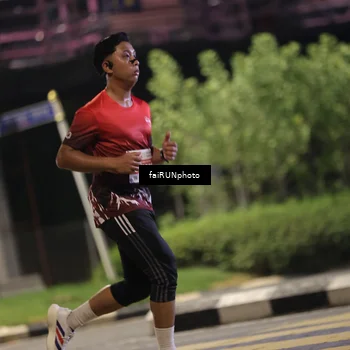 Runner Photo 4693898