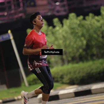 Runner Photo 4693910