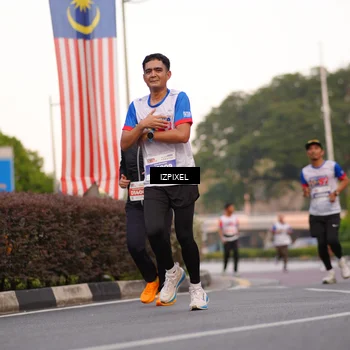 Runner Photo 4693939