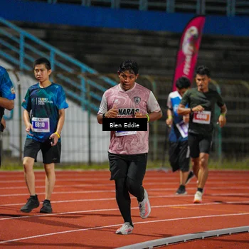 Runner Photo 4693975
