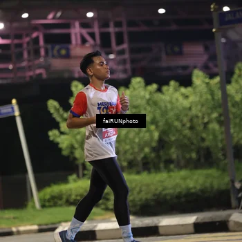 Runner Photo 4694005