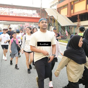 Runner Photo 4694011