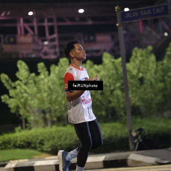 Runner Photo 4694035