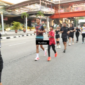 Runner Photo 4694053
