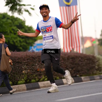 Runner Photo 4694057