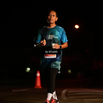 Runner Photo 4694088