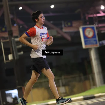 Runner Photo 4694091