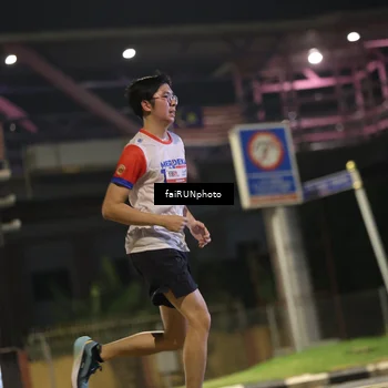 Runner Photo 4694105