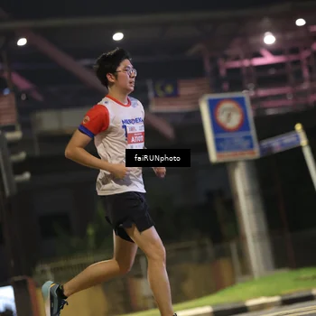 Runner Photo 4694110