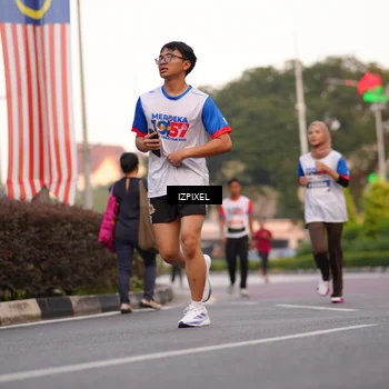 Runner Photo 4694118