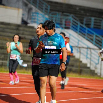 Runner Photo 4694174