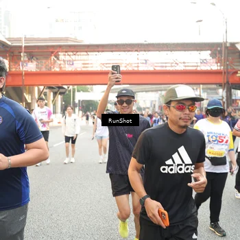 Runner Photo 4694218
