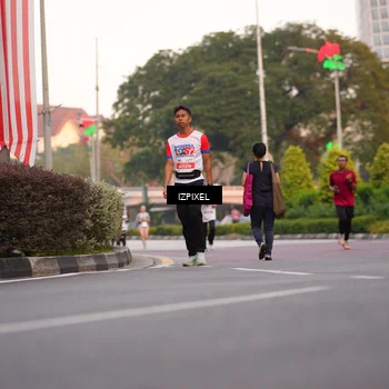 Runner Photo 4694252
