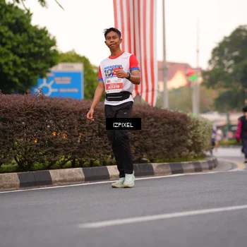Runner Photo 4694266