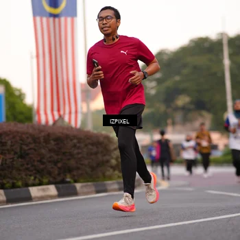 Runner Photo 4694312
