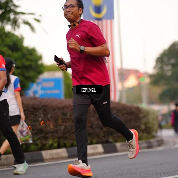 Runner Photo 4694333