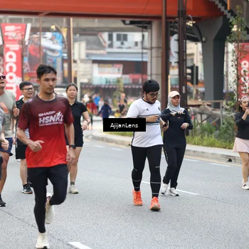 Runner Photo 4694368
