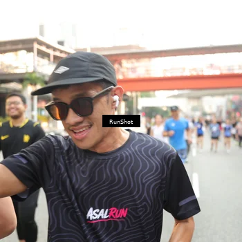 Runner Photo 4694371