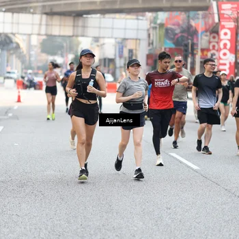 Runner Photo 4694380