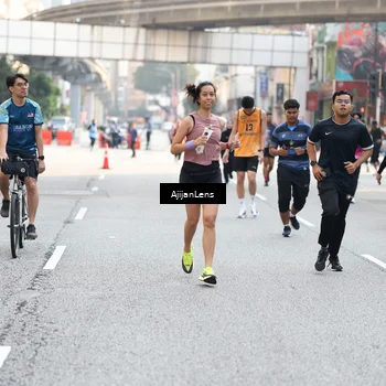 Runner Photo 4694399